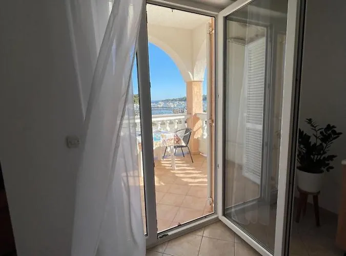 Apartament Ruzarija