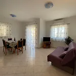 Ruzarija شقة