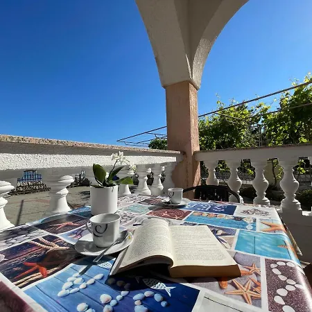 Ruzarija Apartment Rab Town