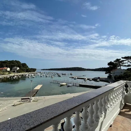 Appartamento Ruzarija Rab Town