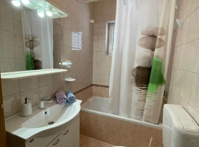 Apartment Ruzarija *
